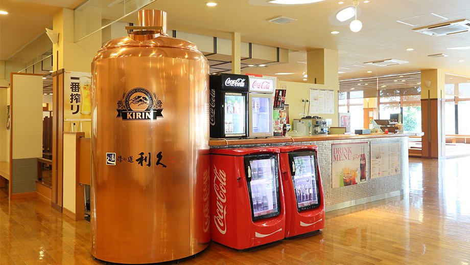 ビールスーパータンクとドリンクカウンターのイメージ